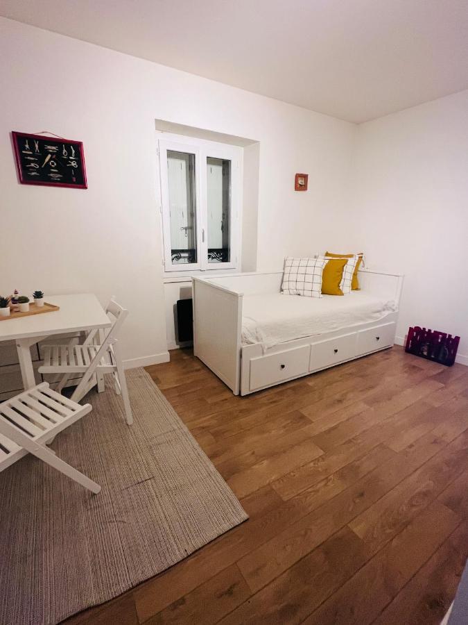 Appartamento Studio Neuf Au Calme Proche Gare Maritime - 7 Min Nantes Esterno foto